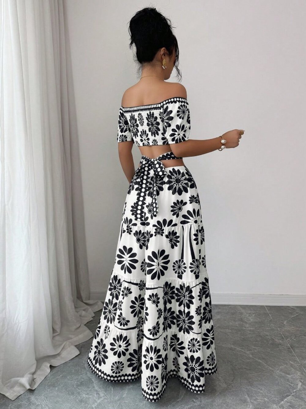 Boho Women's Floral Print Off-Shoulder short Sleeve Hollow Waist maxi Dress - Picture 2 of 6